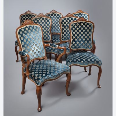 A set of 7 mahogany Chaises ã la Reine