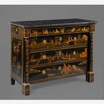AN ORMOLU MOUNTED CHINOISERIE LACQUERED COMMODE SELECTED BY HUBERT DE GIVENCHY