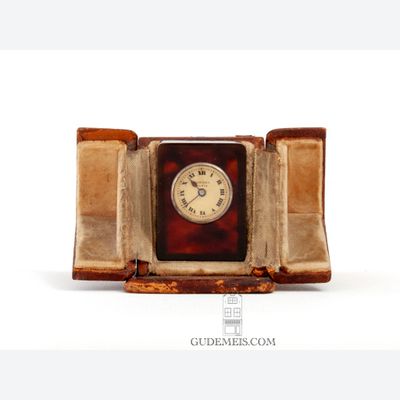 A sub miniature French Art Deco travel clock, circa 1920