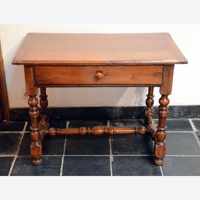 Tafel met lade, Frankrijk, 17e eeuw (Louis XIII)