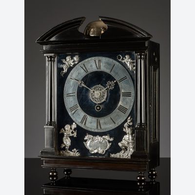 Dutch The Hague table clock, Matthijs van Leeuwaerden