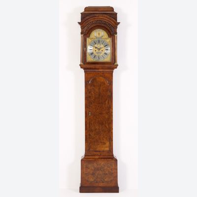 Engels George II iepenwortel staand horloge