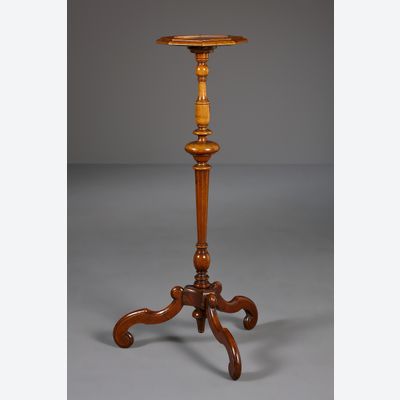 Dutch Louis XV guéridon