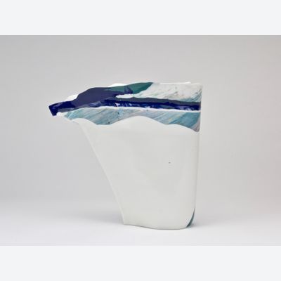Henk Wolvers, Porcelain vase, 1988