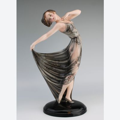 Ein Goldscheider Art-Deco-Tonfiguren einer Dame, 3591