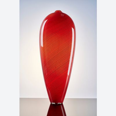 Lino Tagliapietra (Murano 1934), very large, red glass vase with black filligrano