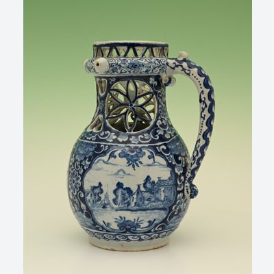 Een delfts aardewerk fopkan