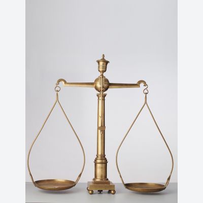 A decorative French pharmacy scale, circa 1830