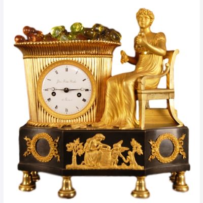 M04 French gilt and patina mantel clock