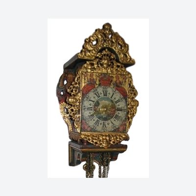 DW11 Miniature 18th century Dutch-Frisian 'stoeltjesklok schippertje' with alarm function.