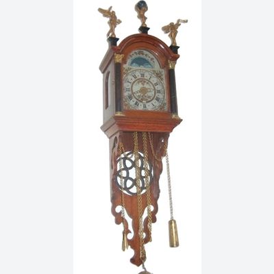 DW04 Dutch 'staartschipper' with date and moondial