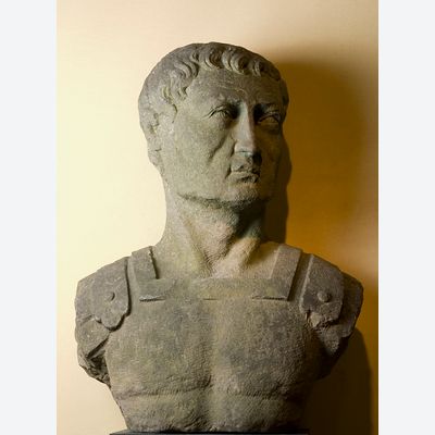 Een Hardstenen Portretbuste