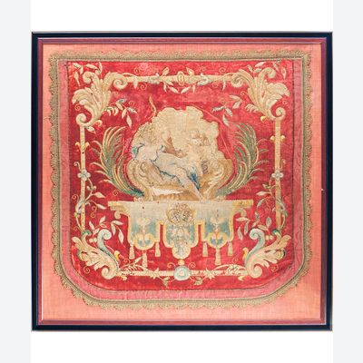 Louis XIV Geborduurd Paneel met Venus en Amor en Twee Wapenschilden
