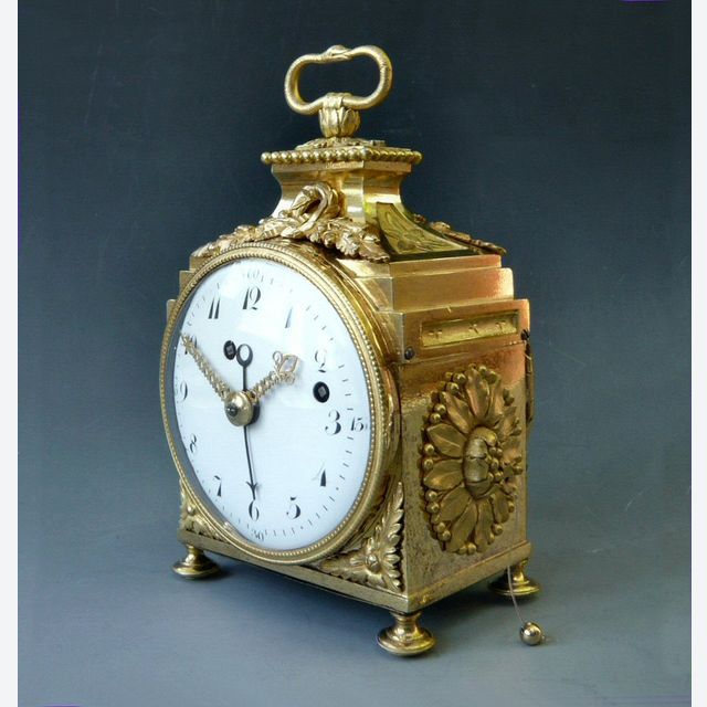 Een Louis XVI officiers pendule, Zwitsers circa 1780-90.