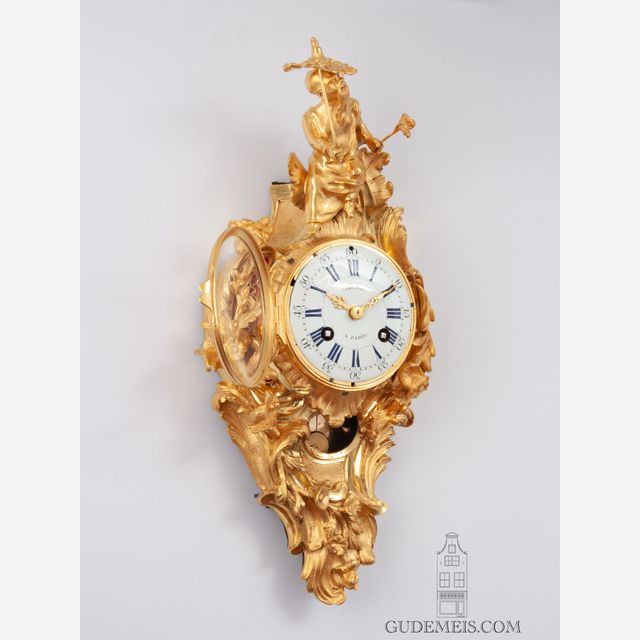 Een fraaie Franse Louis XV verguld bronzen cartel klok, Décle A Paris, 1754.