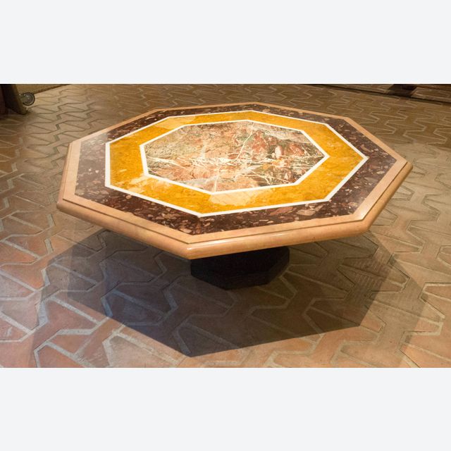 Octagonal low table in different types of marble, 18th century, Italy