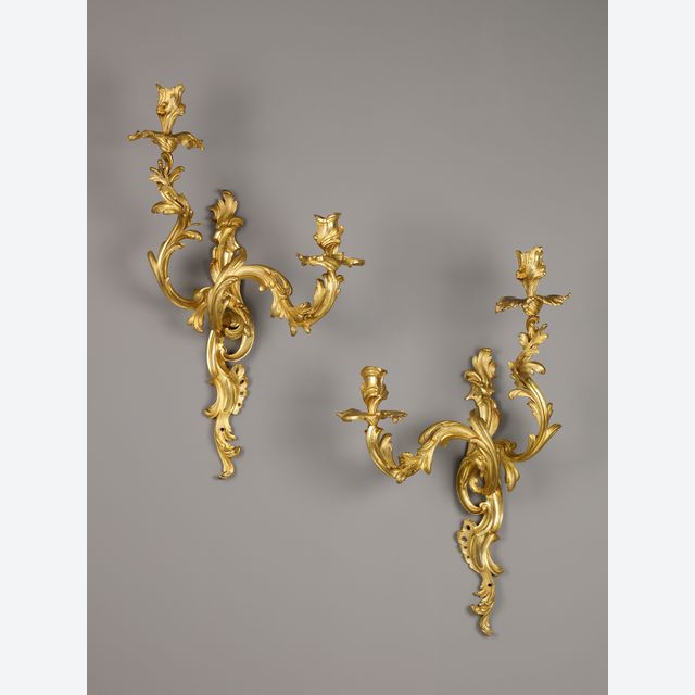 Paar französische Louis XV Appliken, nach Nicolas Pineau
