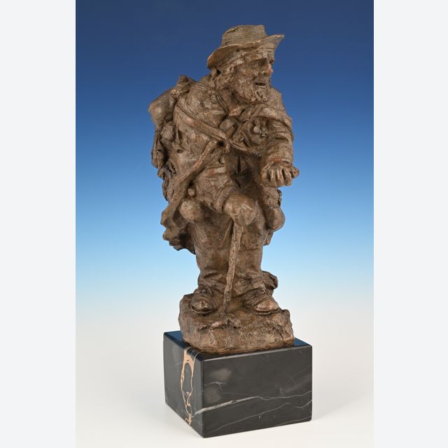 Een terracotta sculpture