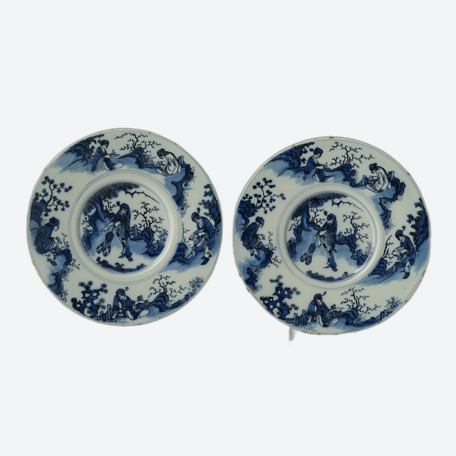 Ein paar Delfter Steingut-Chinoiserie-Teller