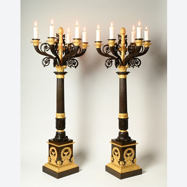 Ein Paar Empire-Kerzenleuchter
