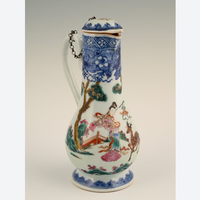 Ein chinesisches Porzellan-Gießkännchen