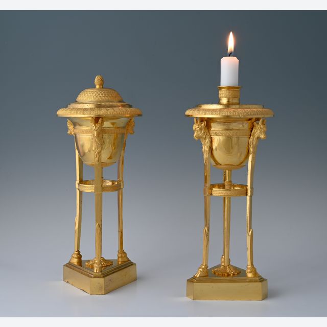 Ein Paar Empire Cassolettes