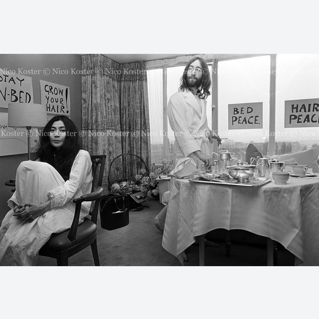 John Lennon & Yoko Ono - PEACE - Room 902 Hilton #13