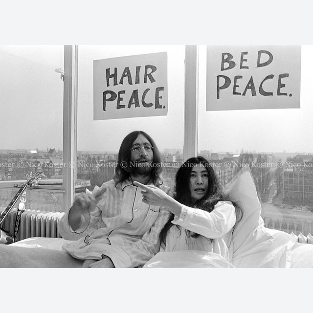 John Lennon & Yoko Ono - PEACE - Room 902 Hilton #2