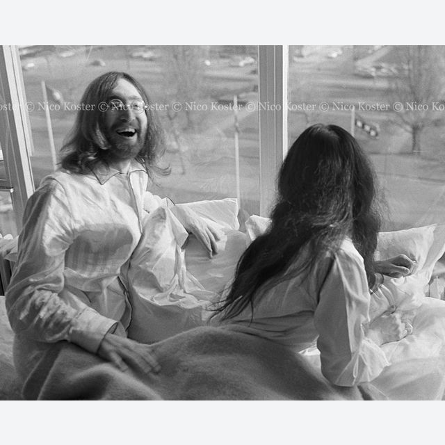 John Lennon & Yoko Ono - PEACE - Room 902 Hilton #4