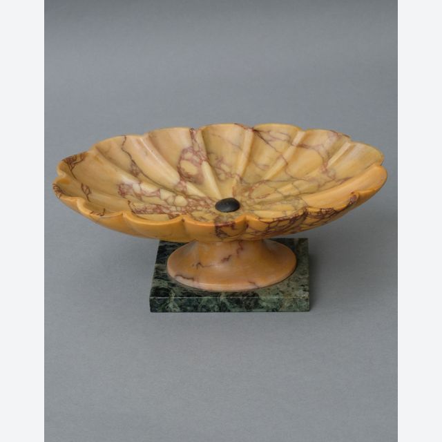 Grand Tour Tazza in Siena marble