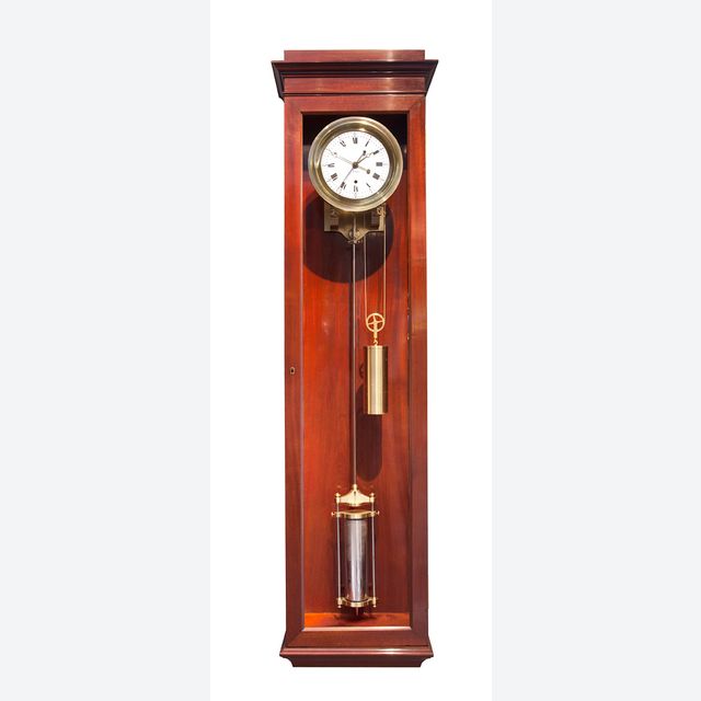 Een fraaie Franse mahonie wandregulateur maandloper toegeschreven aan Rodanet, circa 1840.