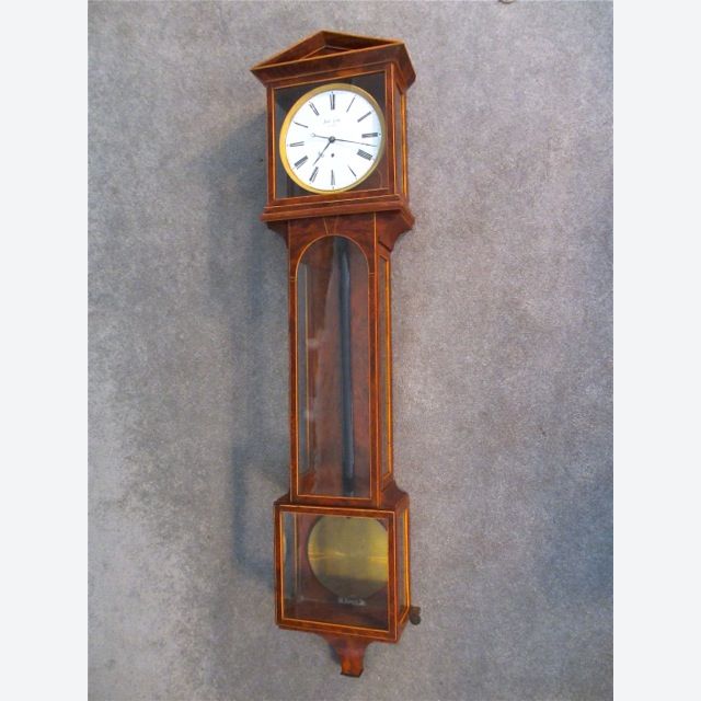 Een zeldzame grote Weense regulator, zogenaamde 'Laterndluhr', gemaakt door Adolf Fuchs, circa 1810