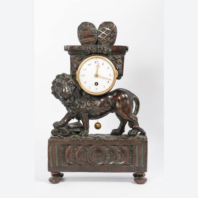 Nice French Louis XVI Small Wooden Lion Pendule, circa 1770
