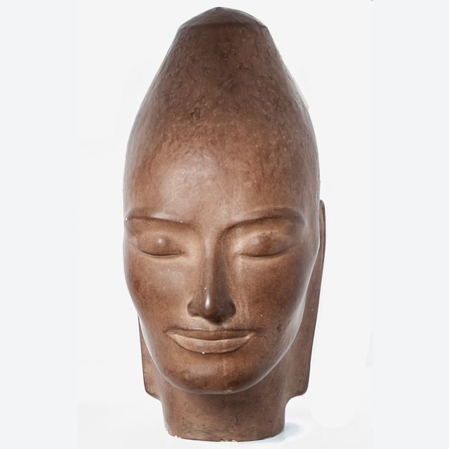Nice and inspiring plaster lady's head picture with a great spiritual expression