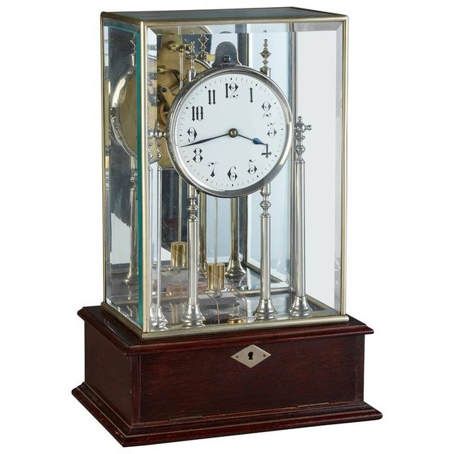 Horloge de cheminée électrique en verre Scott à quatre faces intactes