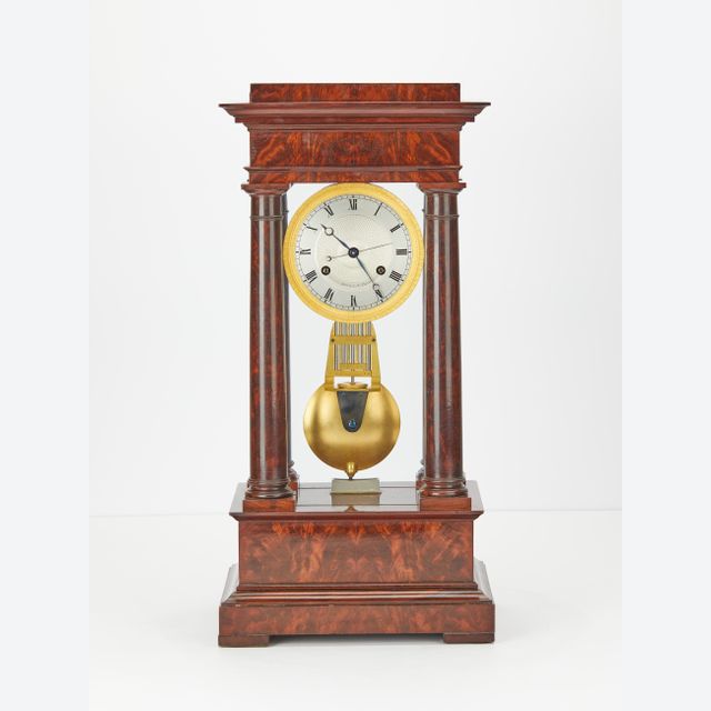 4 glass table regulator clock from Janvier Paris Workshop
