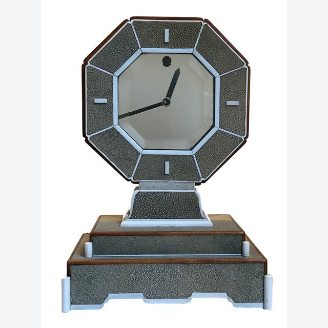 m255 Mystery clock with shagreen and bone
