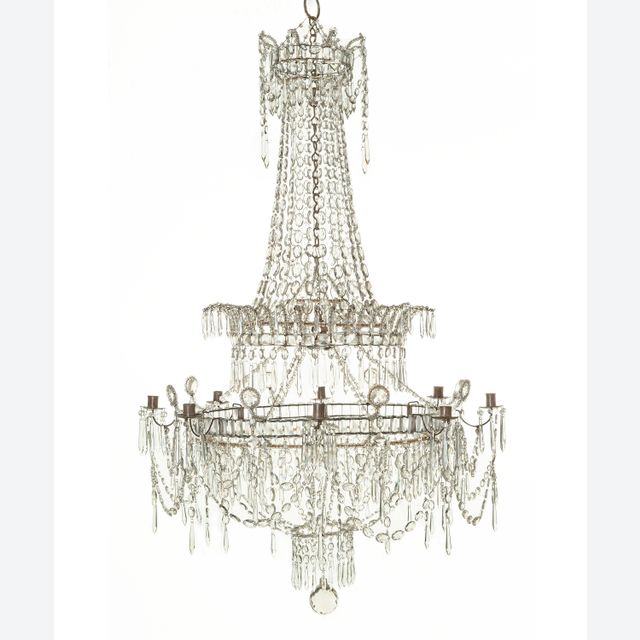 An Empire  Scandinavian  8-Lights Crystal Chandelier