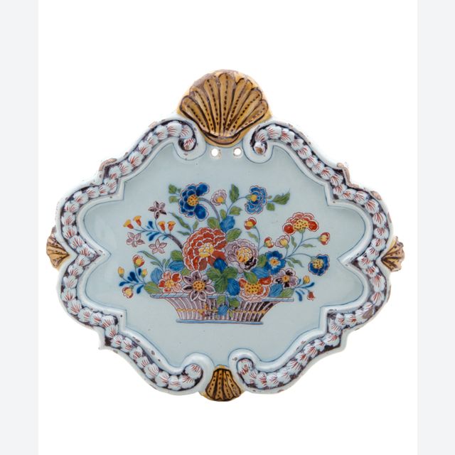 Een Polychroom Gekleurde Delfts Aardewerk Plaquette