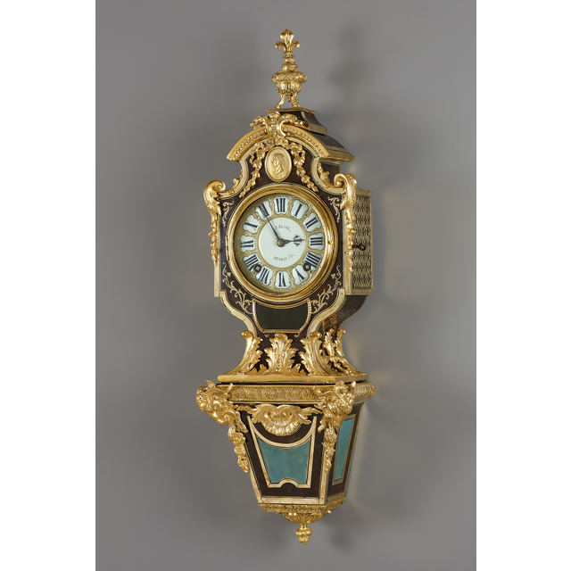 French Régence console clock, Talon