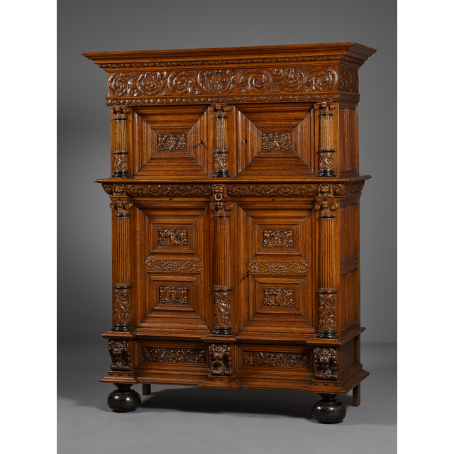 Dutch Renaissance column four-door cupboard
