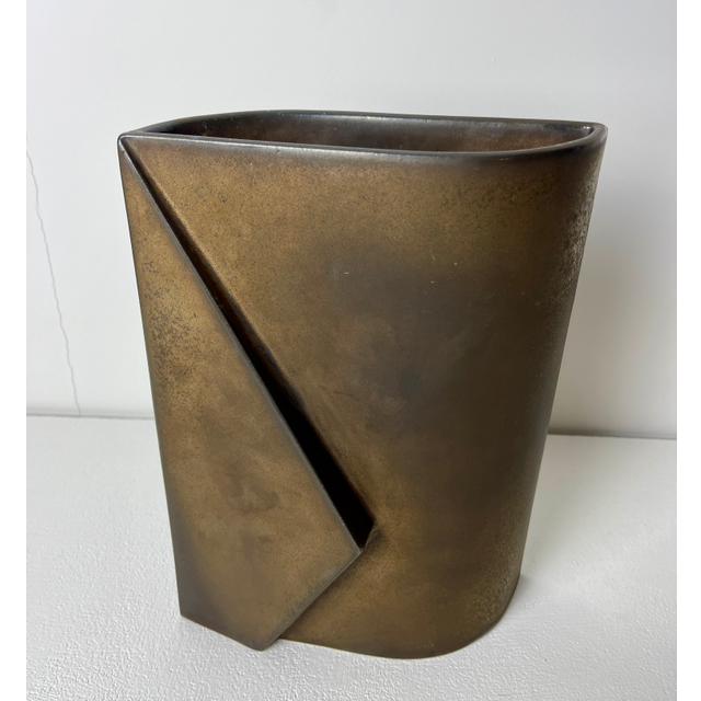 Bronze-glazed stoneware