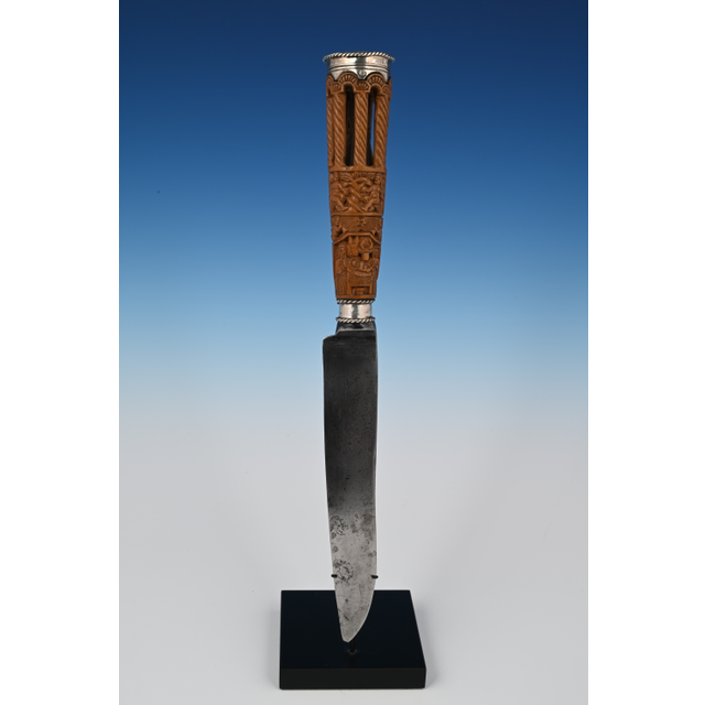 A Dutch palmwood knife