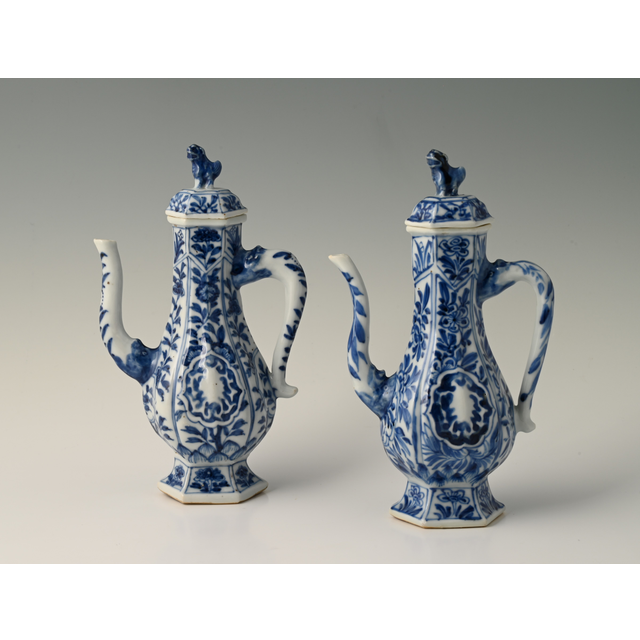 A pair of Chinese porcelain pouring jugs