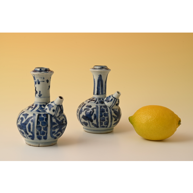 A pair of Chinese porcelain Kendi's