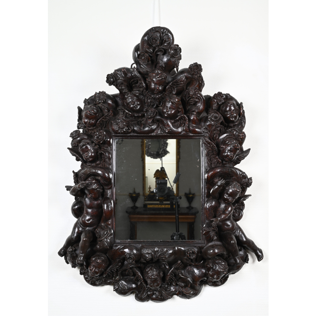 A Dutch mirror.
