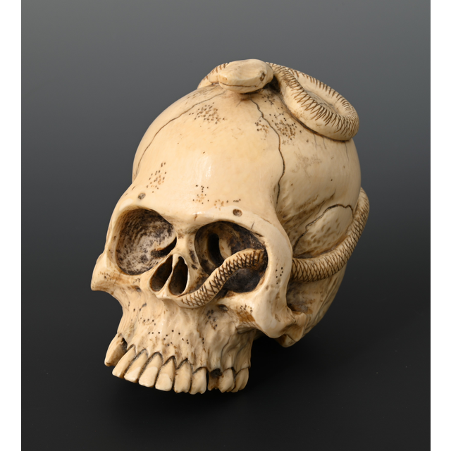 A Japanese ivory skull