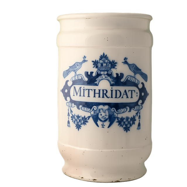 A Delftware apothecary jar