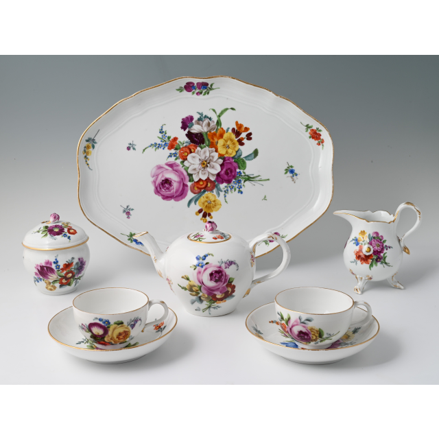 A rare Meissen tête-à-tête tea set
