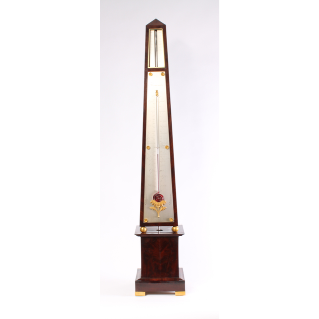 Een Franse obelisk barometer, waarschijnlijk gemaakt in 1836